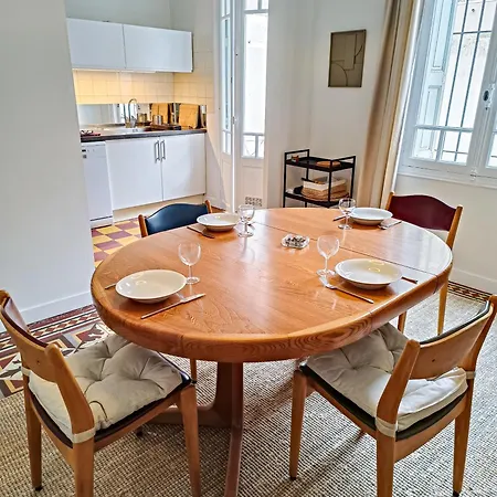 Centre Ville, 4 Personnes, Parking Gratuit Holiday home